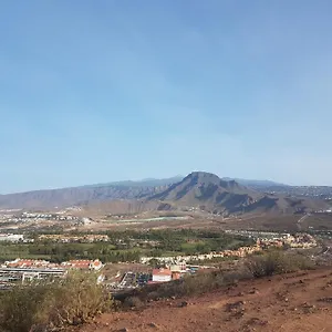 Apartamento 400mtr, Of Mountain With Spectacular Surround View 200mtr, Los Cristianos (Tenerife)